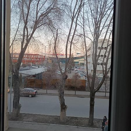 Apartamento Квартира Напротив Аэропорта Turksib Exterior foto